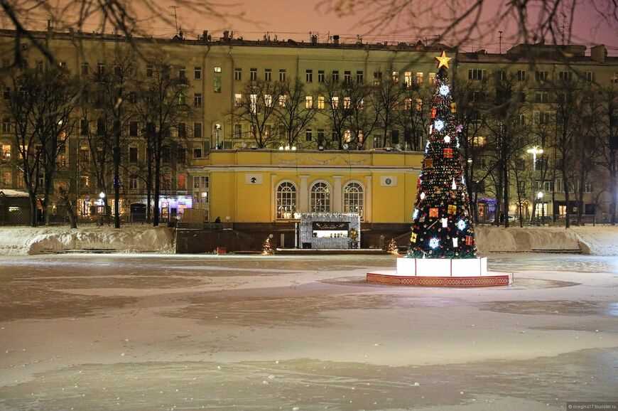 Описание пути от станции метро до Патриарших прудов