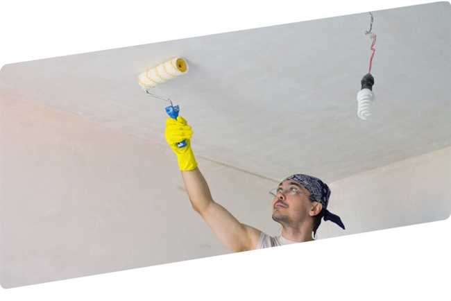 Необходимость красить потолок после шпаклевки